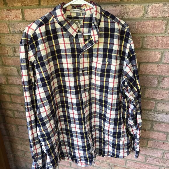 LL Bean Men's Large Shirt 100% Cotton Plaid Thick Flannel Multicolor Button - Picture 2 of 6
